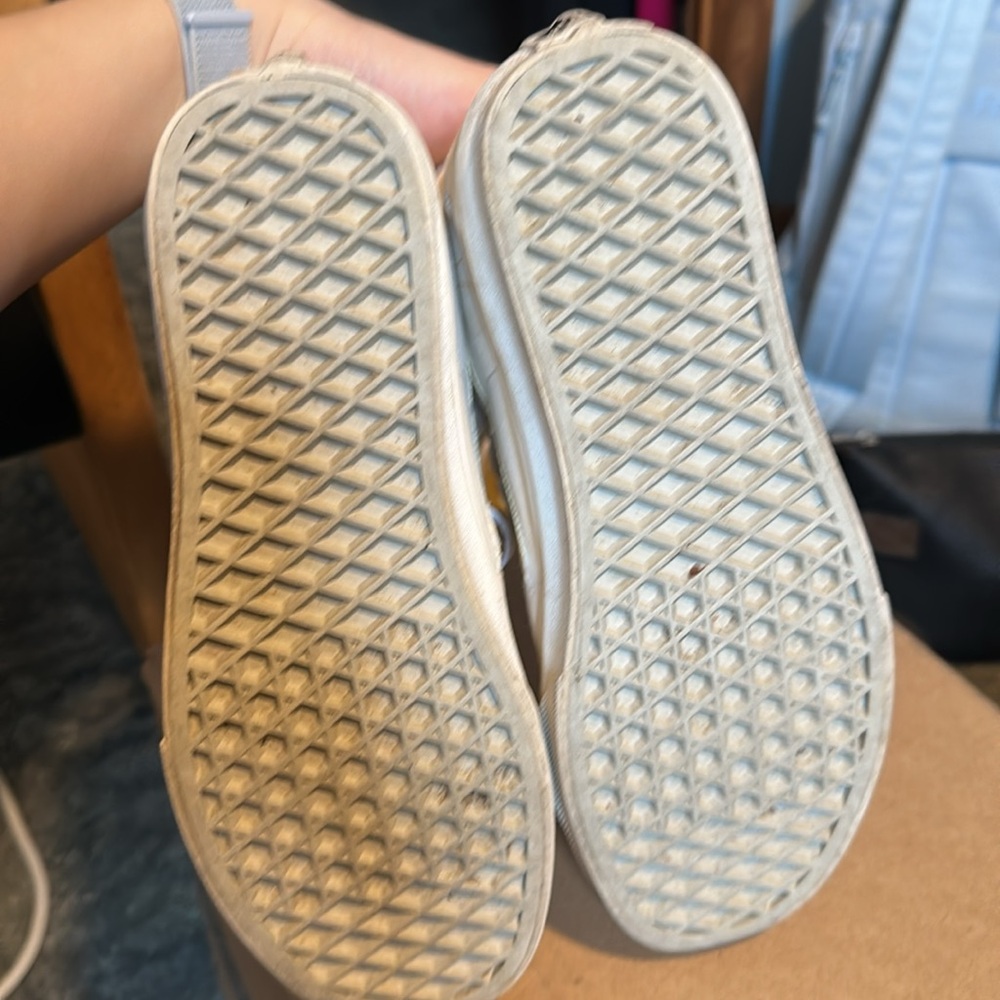 Vans Off-White SK8 High-Top Sneakers - Picture 4 of 5